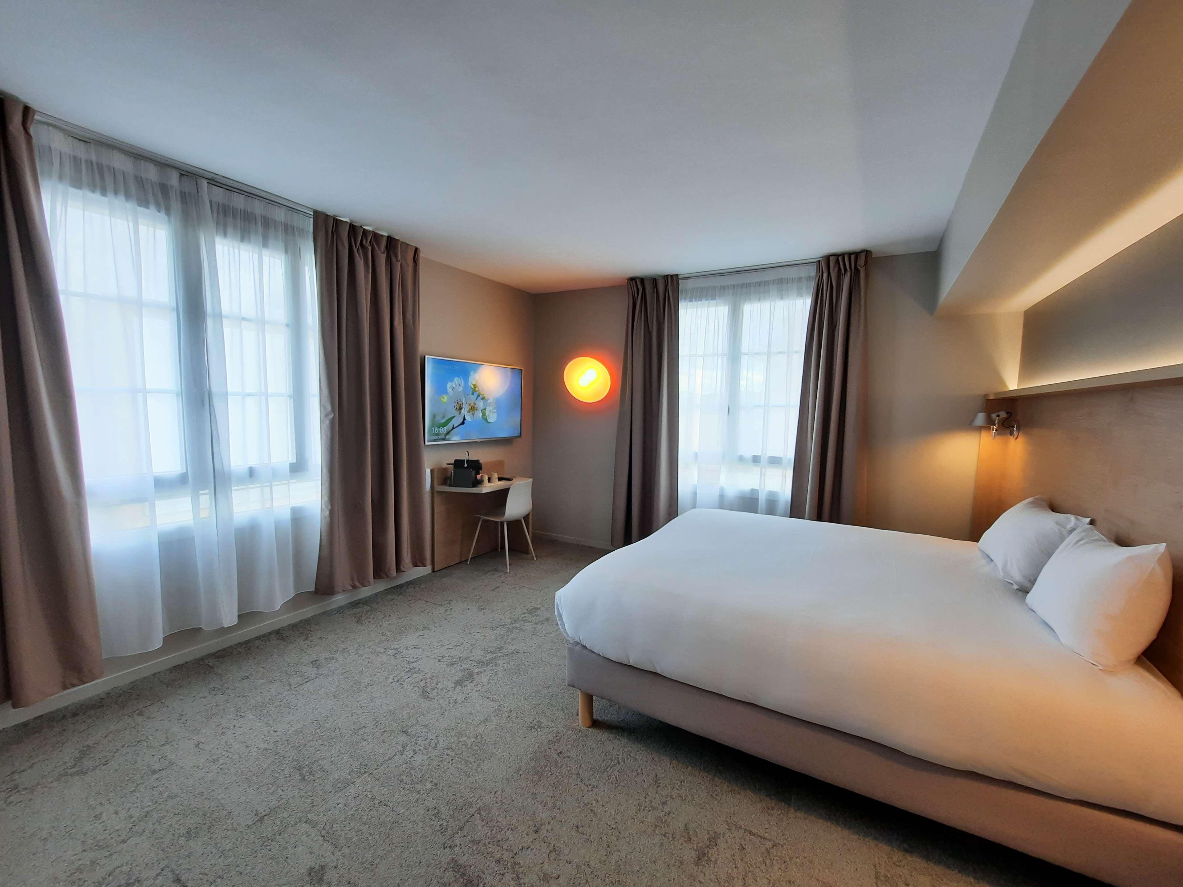 Campanile Centre Gare Hotel Caen